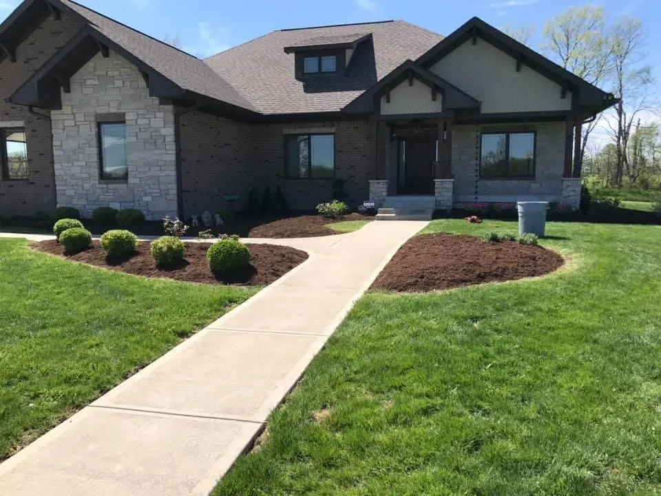 Expert yard cleanup service in Indianapolis, IN by Briones Landscape