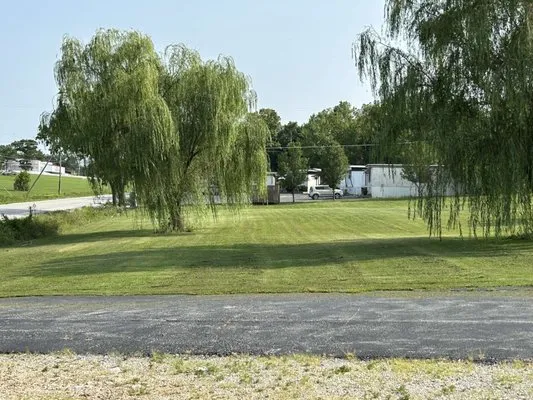 Brisco Lawn Service Logo