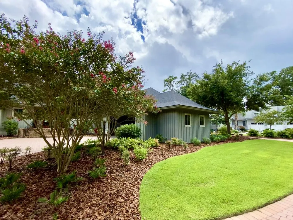 Trusted yard cleanup service experts serving Savannah, GA - Brist Landscape