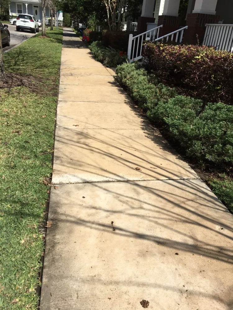 Expert garden landscaping for beautiful yards in Orlando, FL by Britestone Restoration & Powerwash