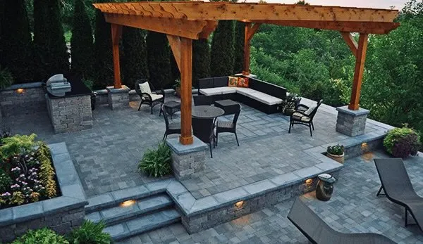 Custom lawn care service experts serving Merrillville, IN - BriteView