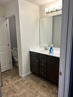 Britt & Dee’s House Cleaning And Lawn Services