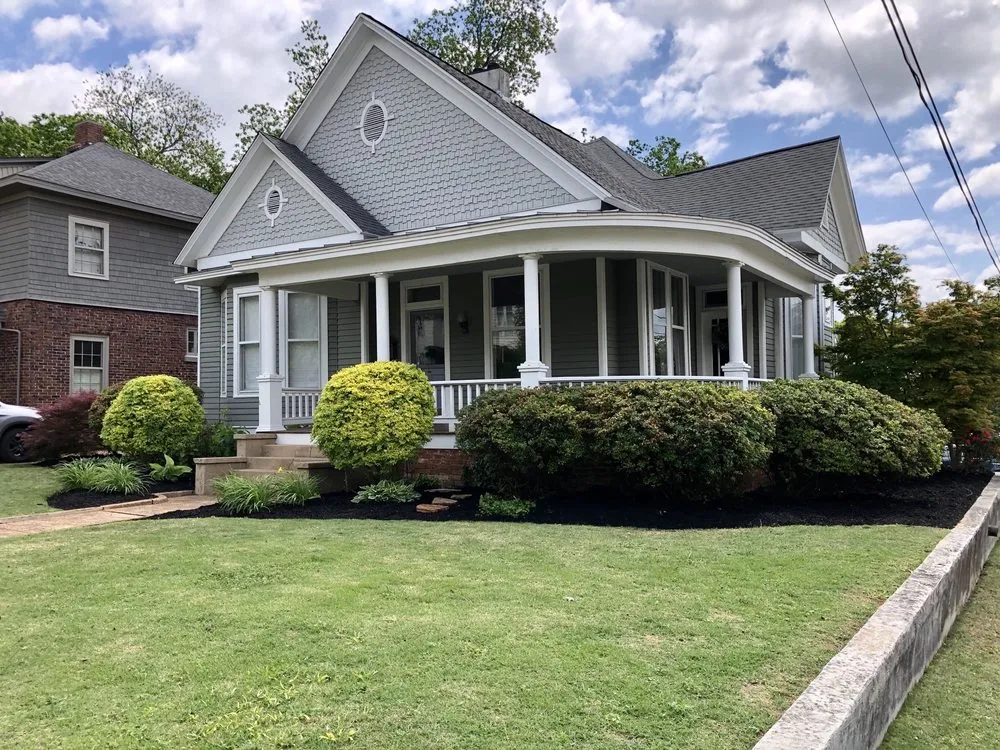 Affordable yard maintenance in Decatur, AL - Britt Lawncare & Landscaping