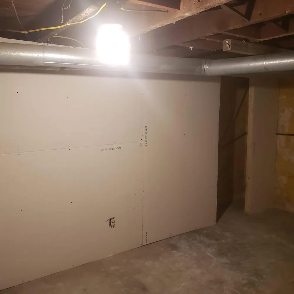 Reliable residential landscaping experts serving springfield, IL - Britton's Lawncare Home Improvement & Hauling