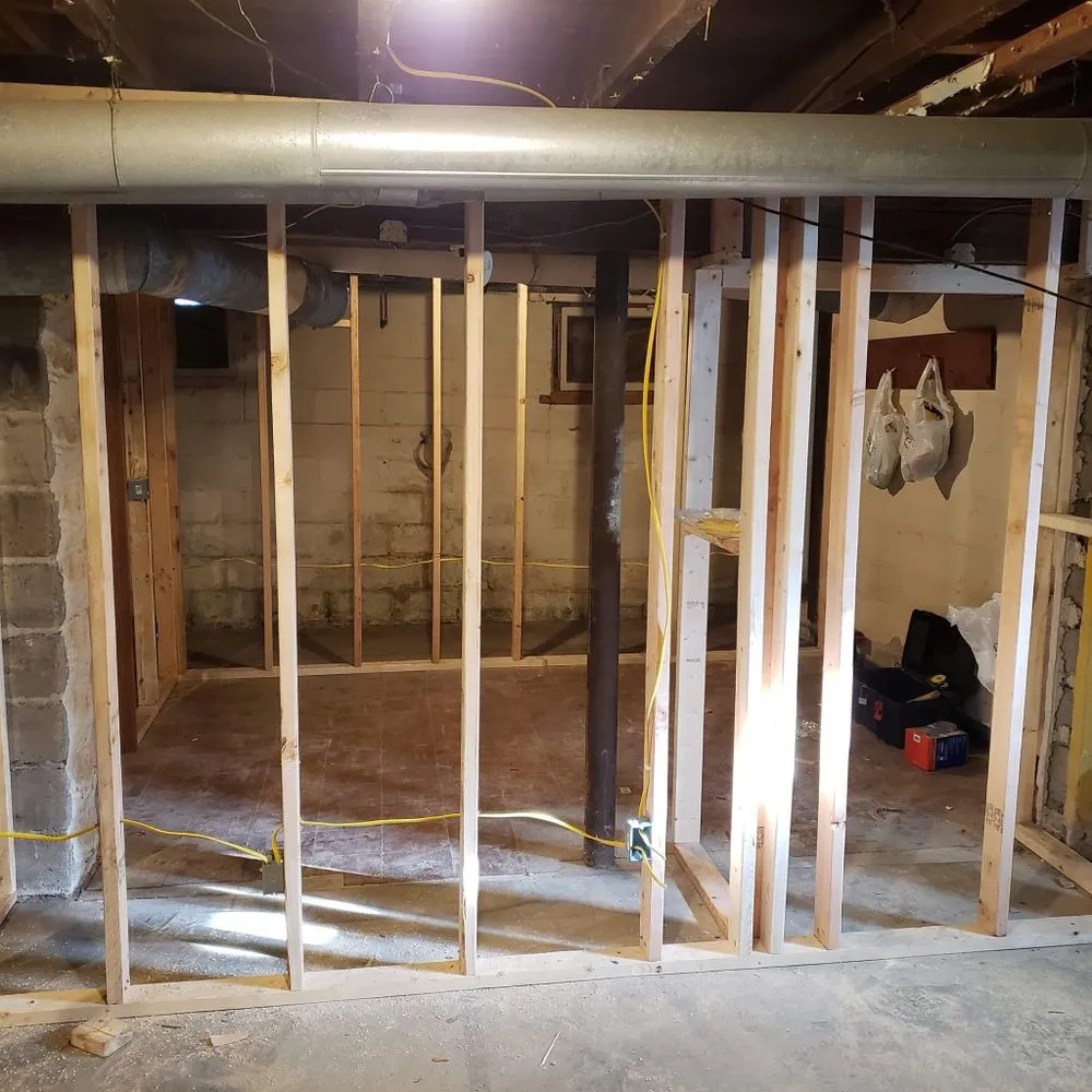 Expert lawn care service with custom design across springfield, IL - Britton's Lawncare Home Improvement & Hauling