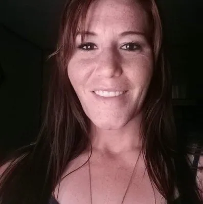 Britt's Lawncare Logo