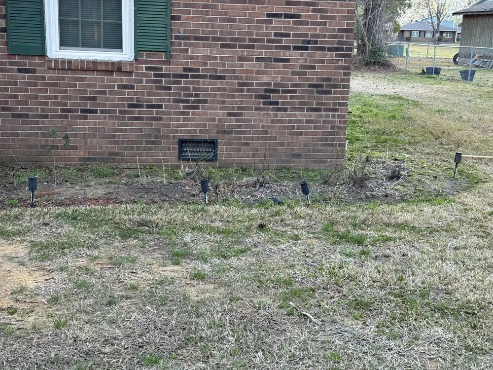 Custom garden landscaping for homes in Plymouth, NC by Britts Lawncare