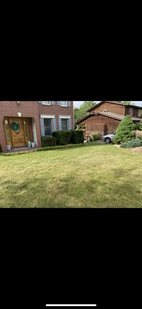 Local garden landscaping in Trafford, PA by Bro scapes