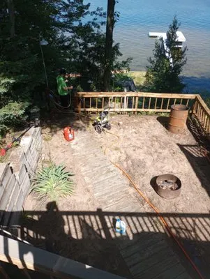 Broad Spectrum Services Logo