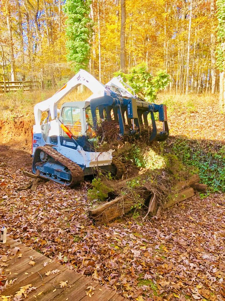 Reliable lawn mowing service experts serving Jonesboro, GA - Broadus Restorations