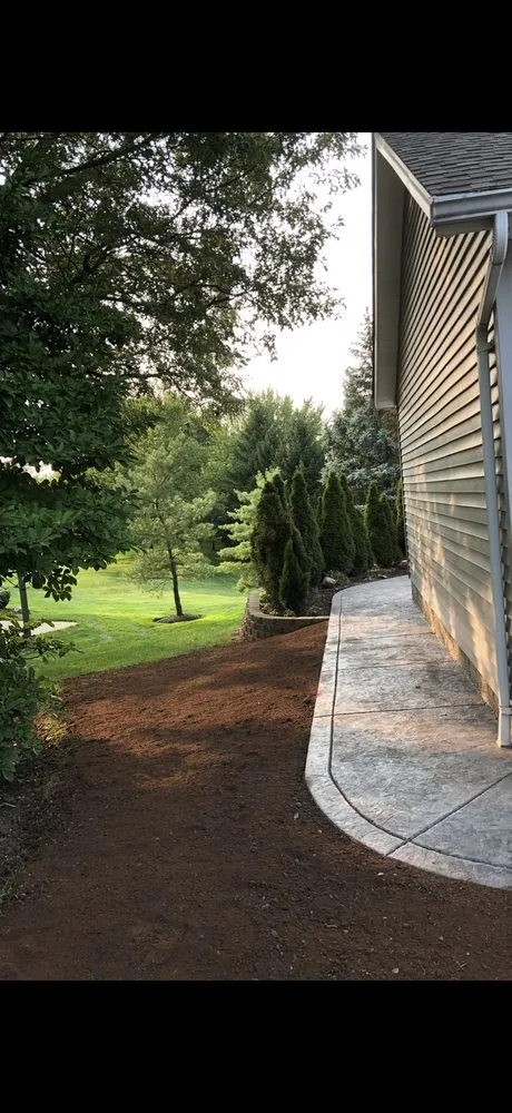Local landscape design experts serving North Royalton, OH - Broadview Lawn