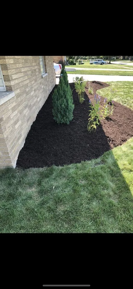 Expert landscape installation near you in North Royalton, OH by Broadview Lawn