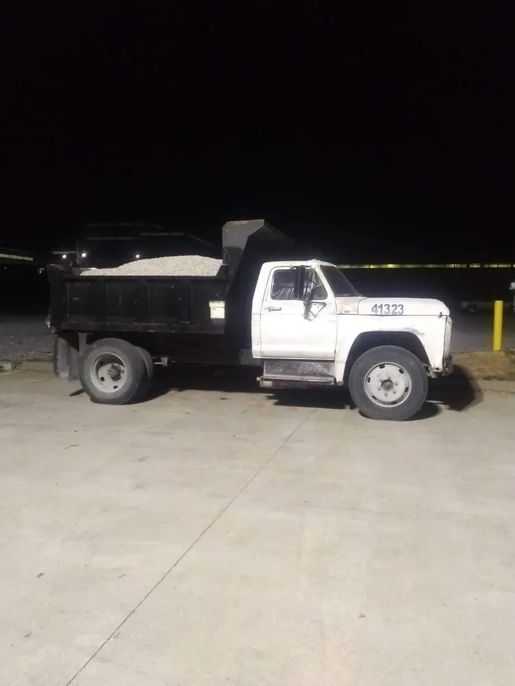 Custom yard maintenance in Dickson, TN by Broadway Enterprises