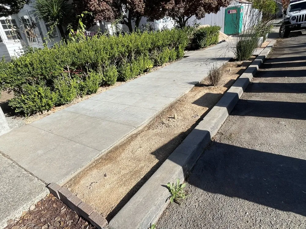 Trusted landscaping services for beautiful yards in American Canyon, CA by Broadway Landscape Materials