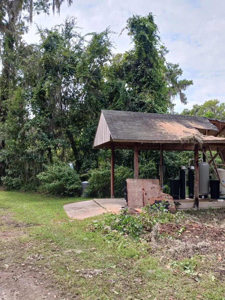 Expert lawn care service for year-round maintenance in Keystone Heights, FL by Broadwell