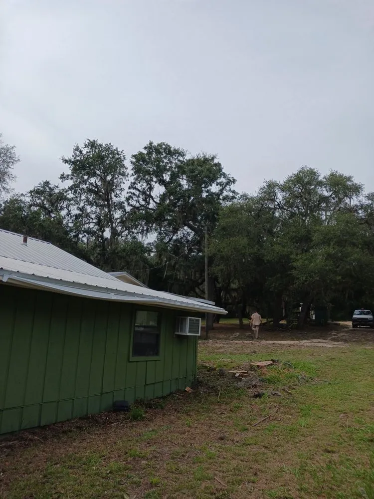 Reliable lawn mowing service for year-round maintenance in Keystone Heights, FL by Broadwell