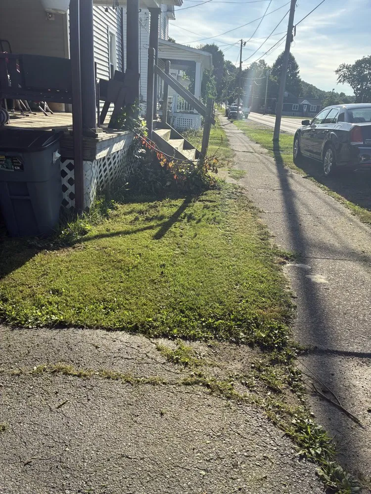 Affordable yard maintenance in Sandy Lake, PA by Brody’s Lawn Care