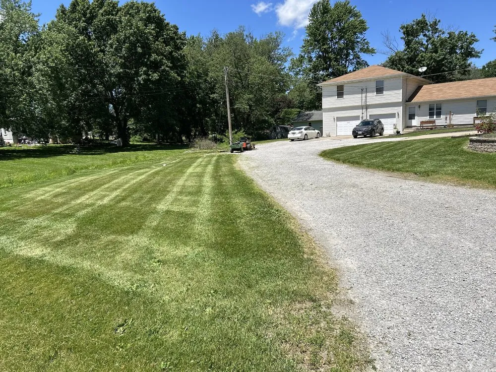 Reliable landscape design experts serving Sturgeon, MO - Brodys
