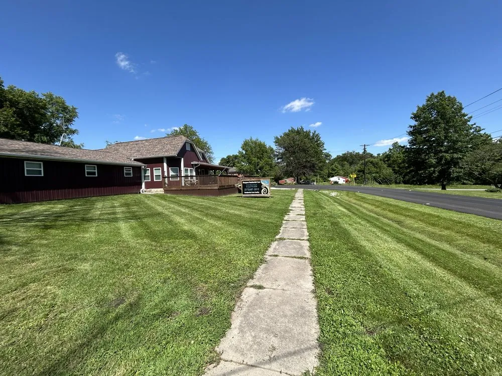 Expert lawn care service in Sturgeon, MO by Brodys