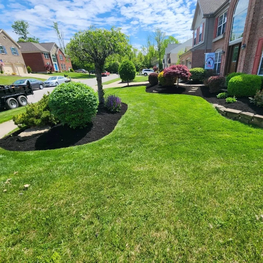 Local outdoor landscaping experts serving Cincinnati, OH - Brogan Lawns & Landscapes