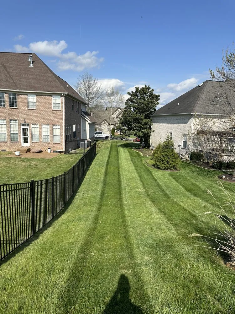 Reliable garden landscaping experts serving Gallatin, TN - Brogan’s Lawncare & Pressure Washing