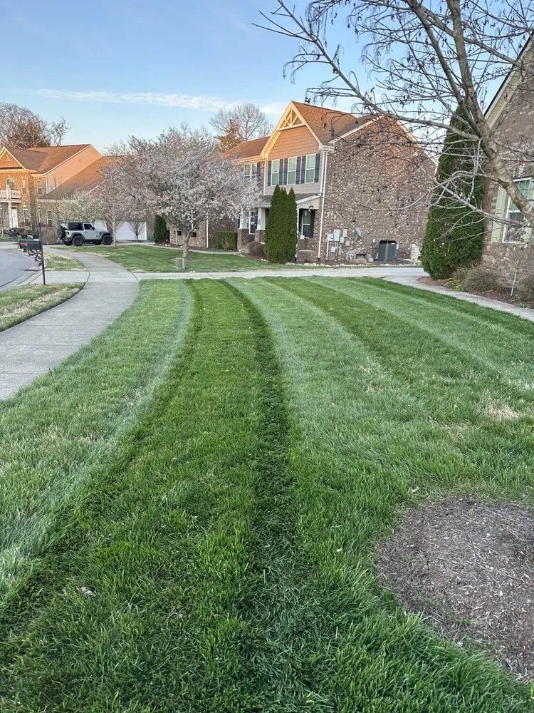 Professional yard cleanup service experts serving Gallatin, TN - Brogan’s Lawncare & Pressure Washing