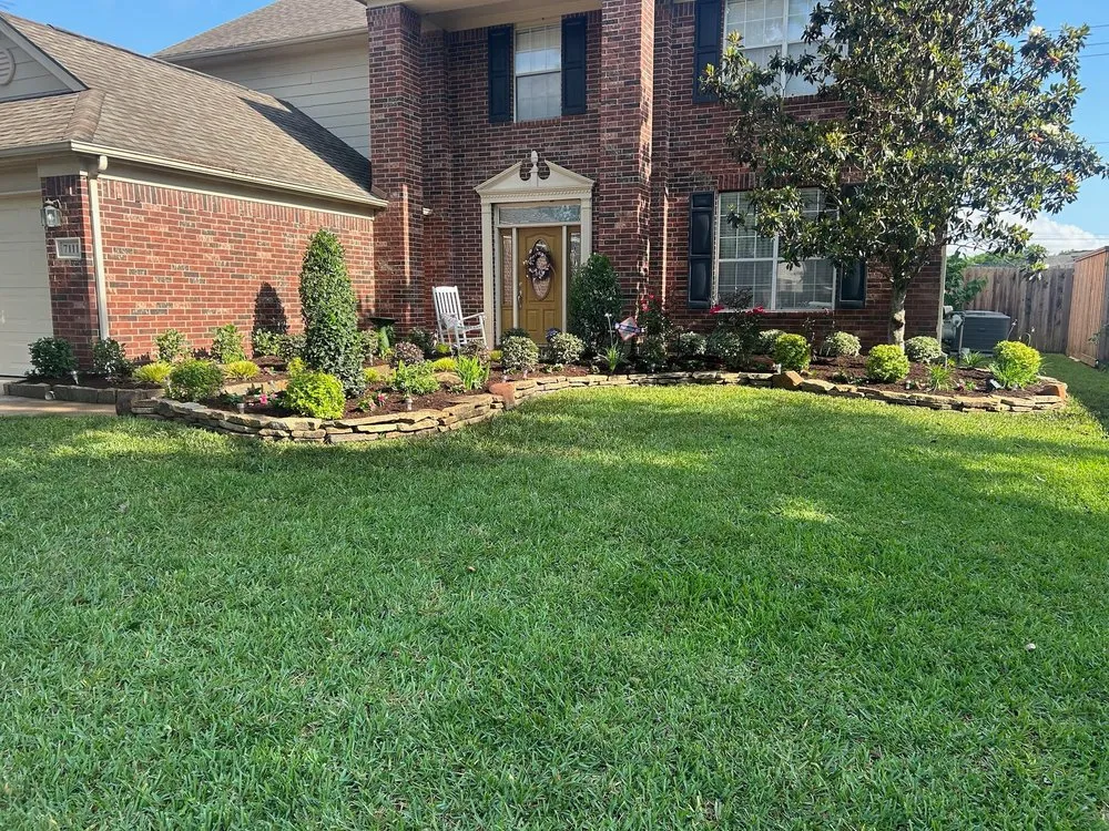 Trusted garden landscaping for year-round maintenance across Pasadena, TX - Brogdons Landscape and Design