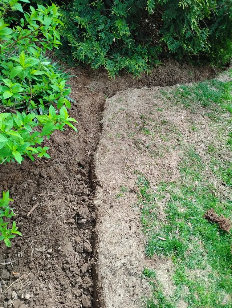 Local lawn mowing service for homes in Ashland City, TN by Broken by the Cross Landscaping