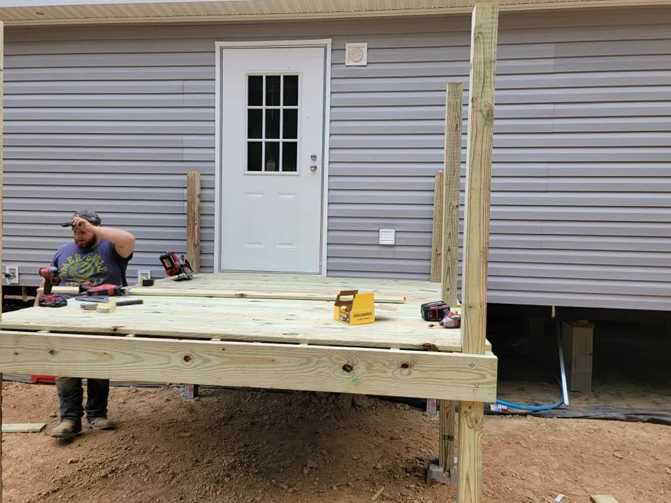 Local yard cleanup service experts serving Hurricane, WV - Broken Drum Landscaping