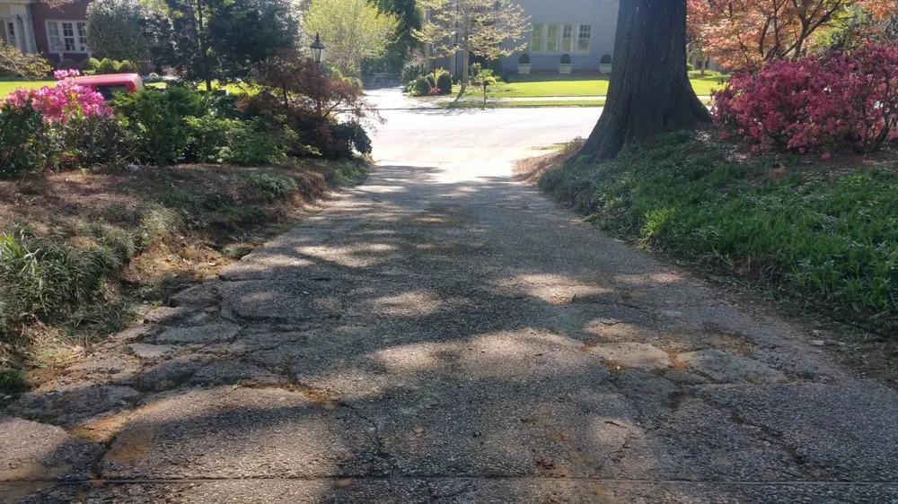 Custom residential landscaping experts serving Acworth, GA - Brookes Concrete & Landscape