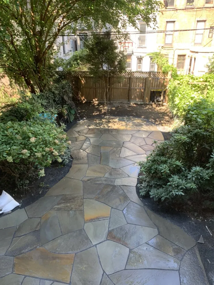 Expert lawn care service in Brooklyn, NY - Brooklyn Landscape Design