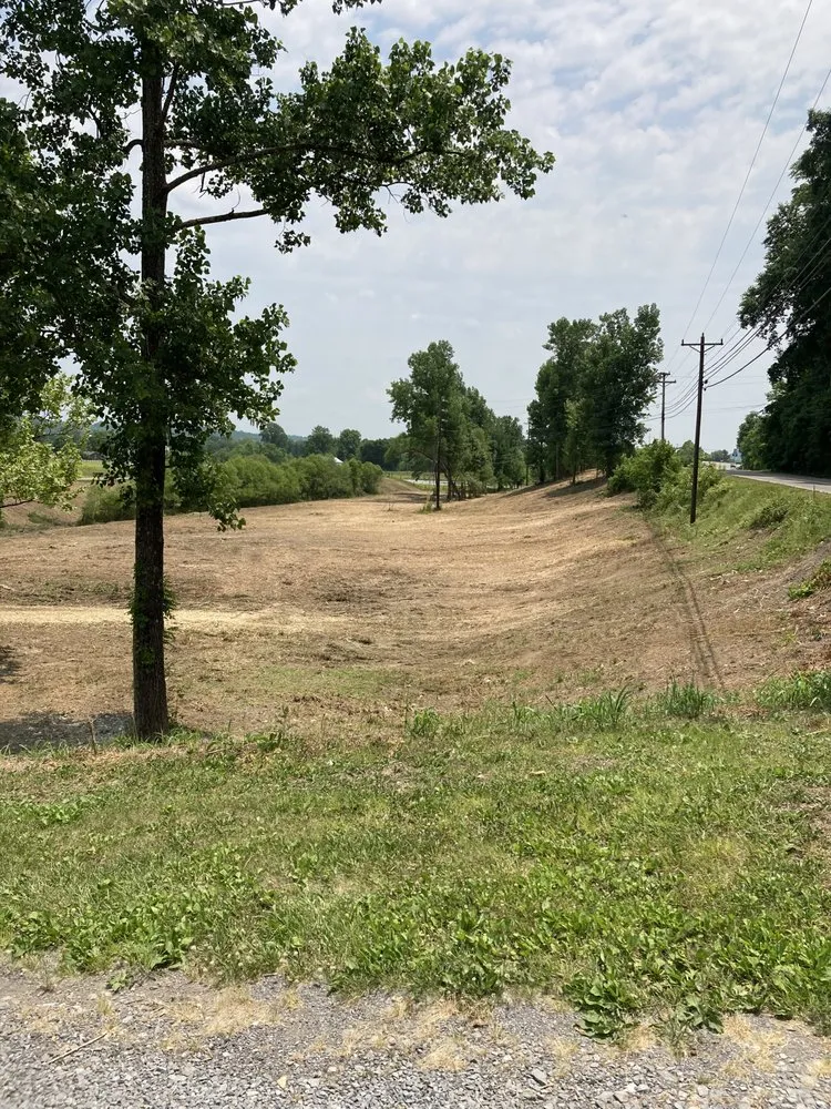 Local landscape design in Cedar Hill, TN - Brooks Land Management