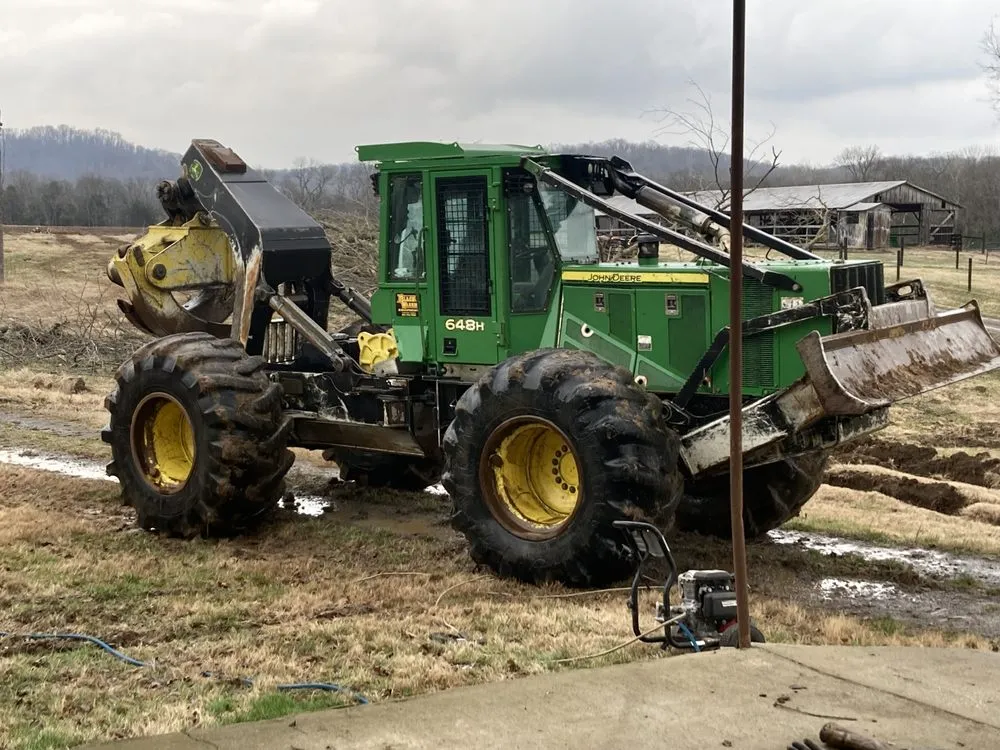 Local garden landscaping experts serving Cedar Hill, TN - Brooks Land Management