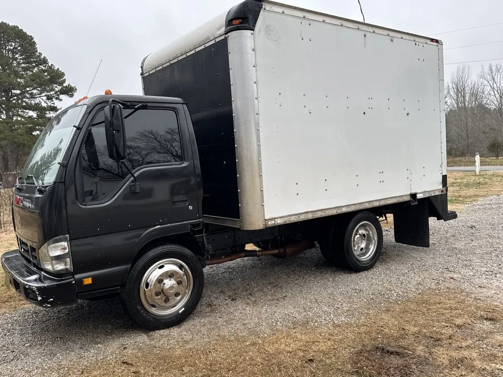 Professional lawn mowing service experts serving Corinth, MS - Brooks Lawn & Auto Care