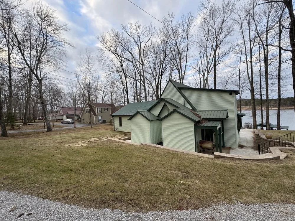 Professional residential landscaping in Corinth, MS - Brooks Lawn & Auto Care