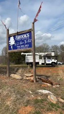 Brooks Tree Service