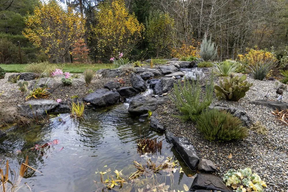 Top-rated garden landscaping for outdoor upgrades in Bremerton, WA by Brookside Landscape and Design