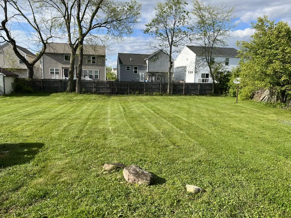 Top-rated lawn mowing service in Pickerington, OH by Broom & Groom Lawn Care Services