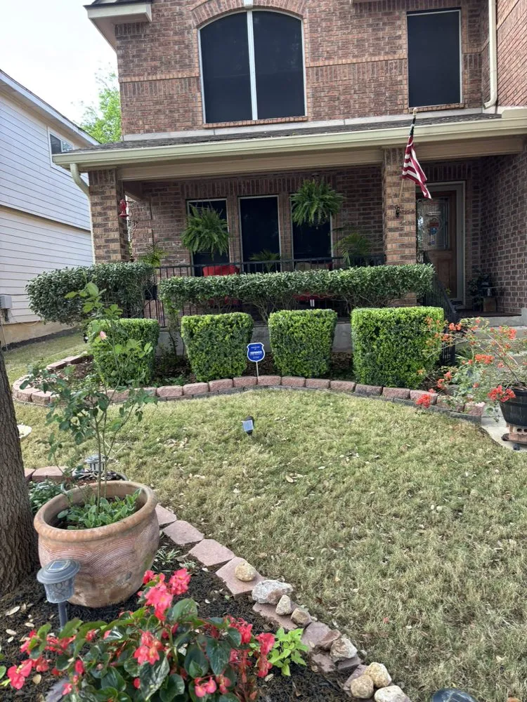Local residential landscaping for year-round maintenance across Converse, TX - Broome’s Lawn Care