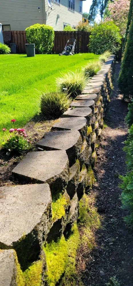 Top-rated landscape design near you in Woodburn, OR by Bros Bautista Landscape