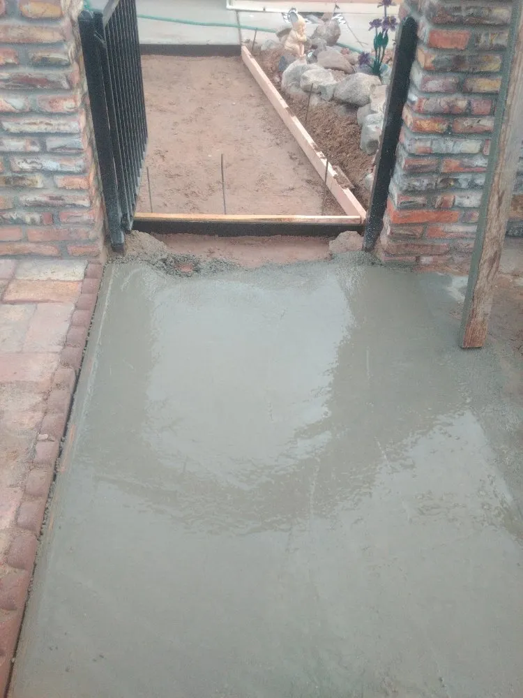 Professional lawn care service for year-round maintenance in Yuma, AZ by Bro's Handyman & Lawncare Service