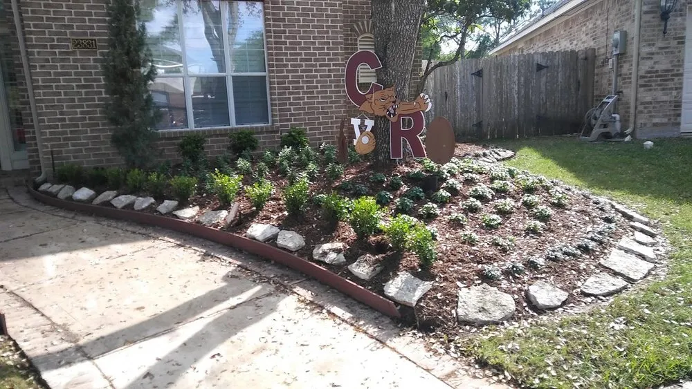 Top-rated garden landscaping in Houston, TX - Bros lawn management