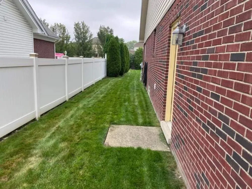 Reliable outdoor landscaping experts serving Taylor, MI - Brothas In Business