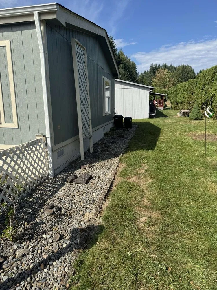 Reliable yard cleanup service experts serving Centralia, WA - Brother Bears Landscaping