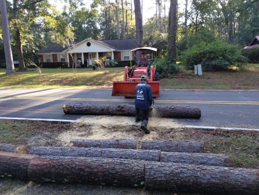 Expert lawn care service experts serving Hinesville, GA - Brother Cuts Lawn Care & Tree Service