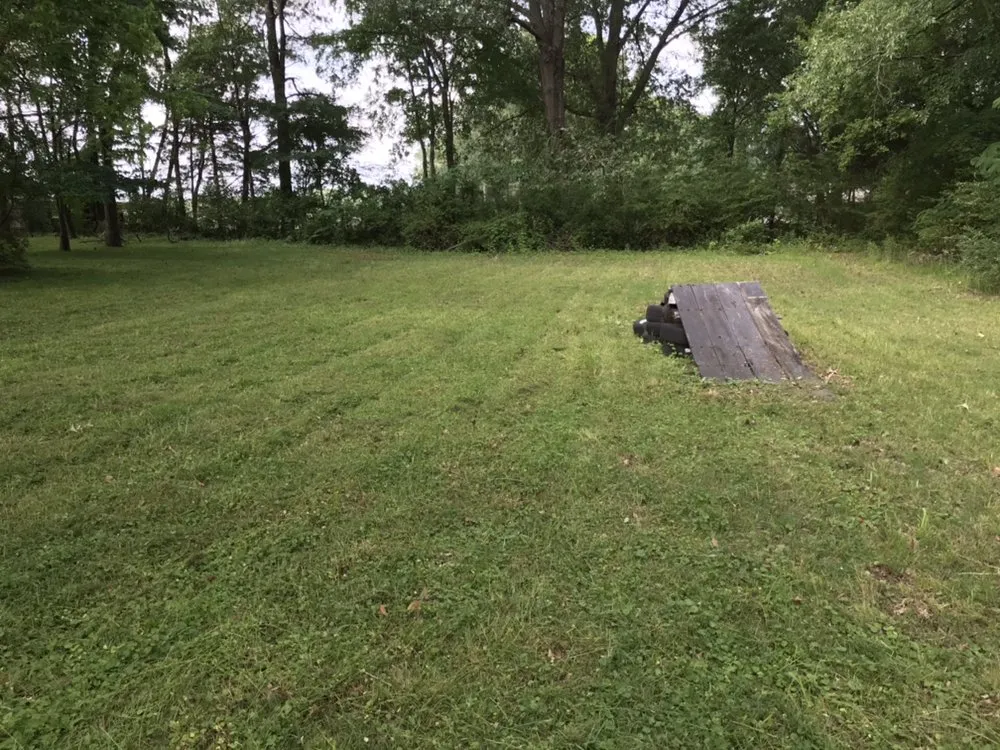 Trusted lawn care service experts serving Memphis, TN - Brother Lawn Care & Landscaping