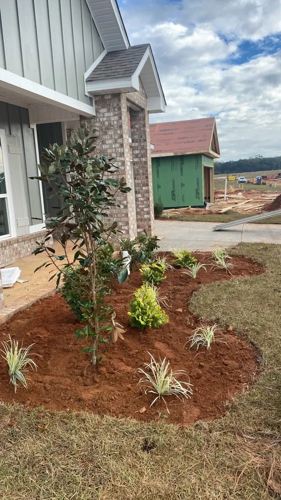 Custom outdoor landscaping in Mobile, AL - Brother Samy Lawn Care & Landscaping Service