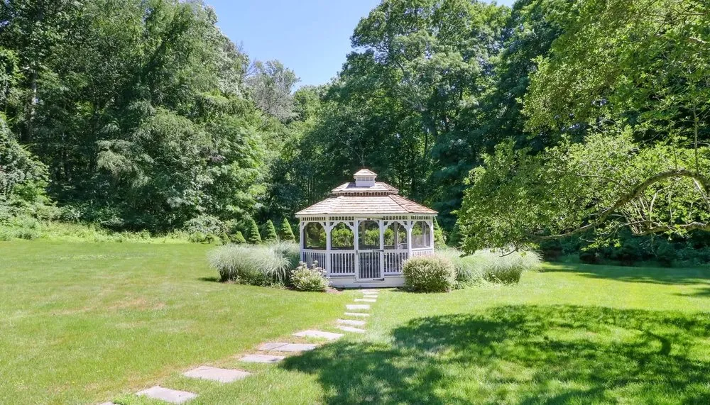 Custom landscaping services for residential properties in Stratford, CT by Brother Tree & Lawn Service