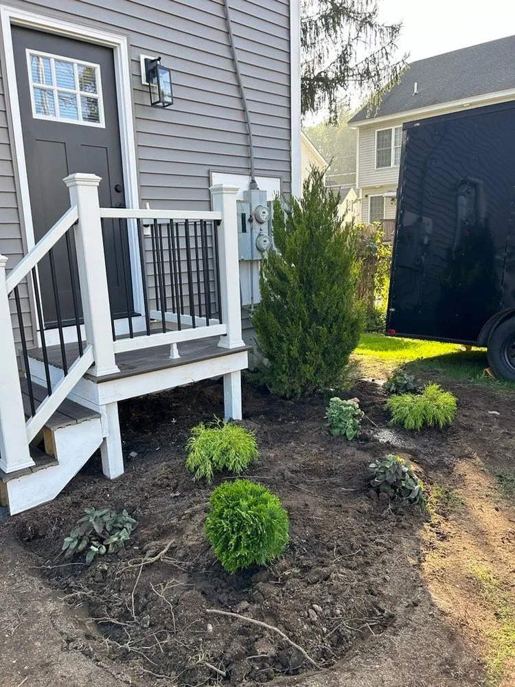 Top-rated yard cleanup service in New Boston, NH by Brotherhoude Enterprises