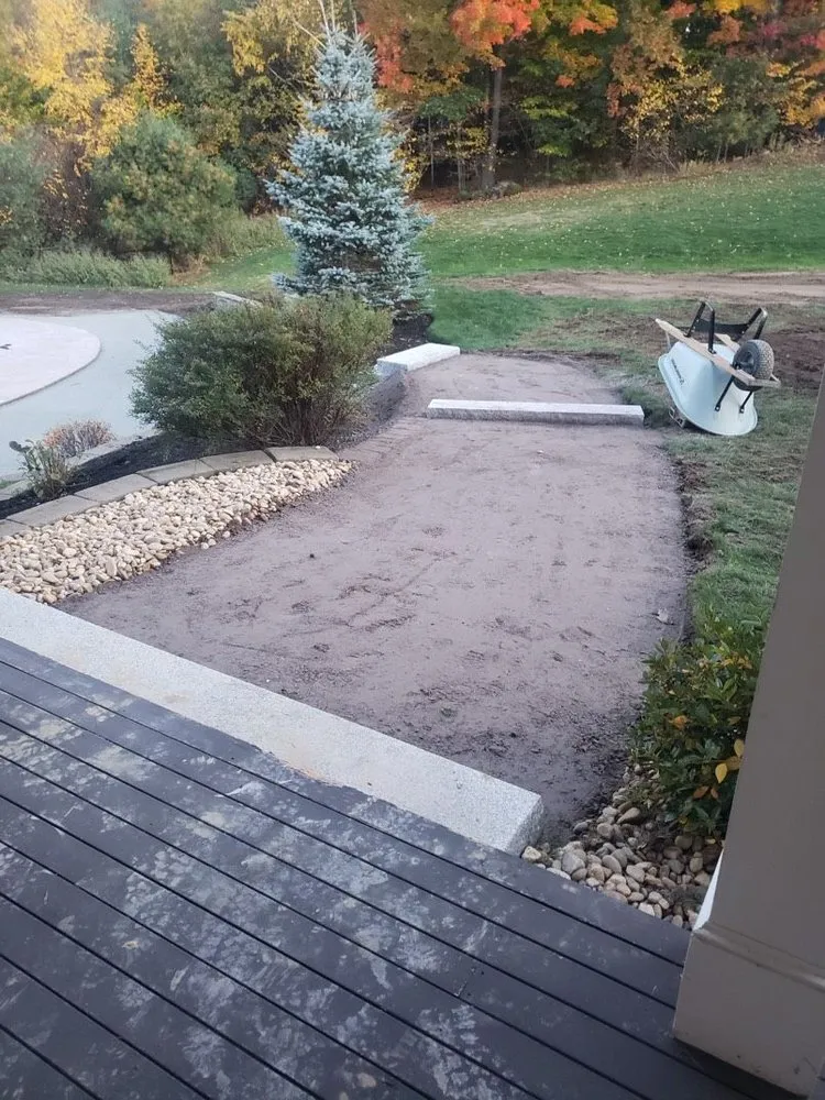 Top-rated lawn mowing service in New Boston, NH - Brotherhoude Enterprises